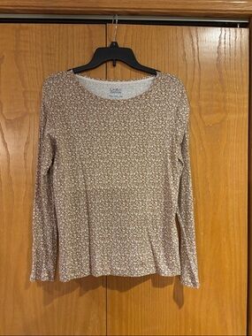Croft & Barrow, The Classic Tee, long sleeves, tan with leaves, small